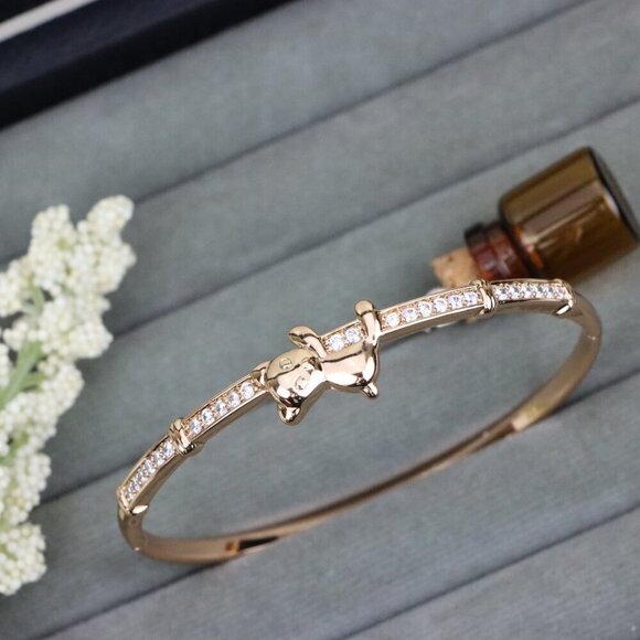✔ACCEPT OFFER Jewelry - Charming Rose Gold Bangle with Adorable Bear Design, XPBL0527